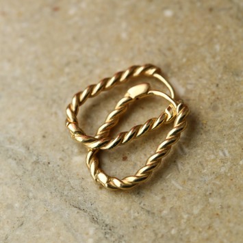 LAUREL WREATH LAUREL WREATH