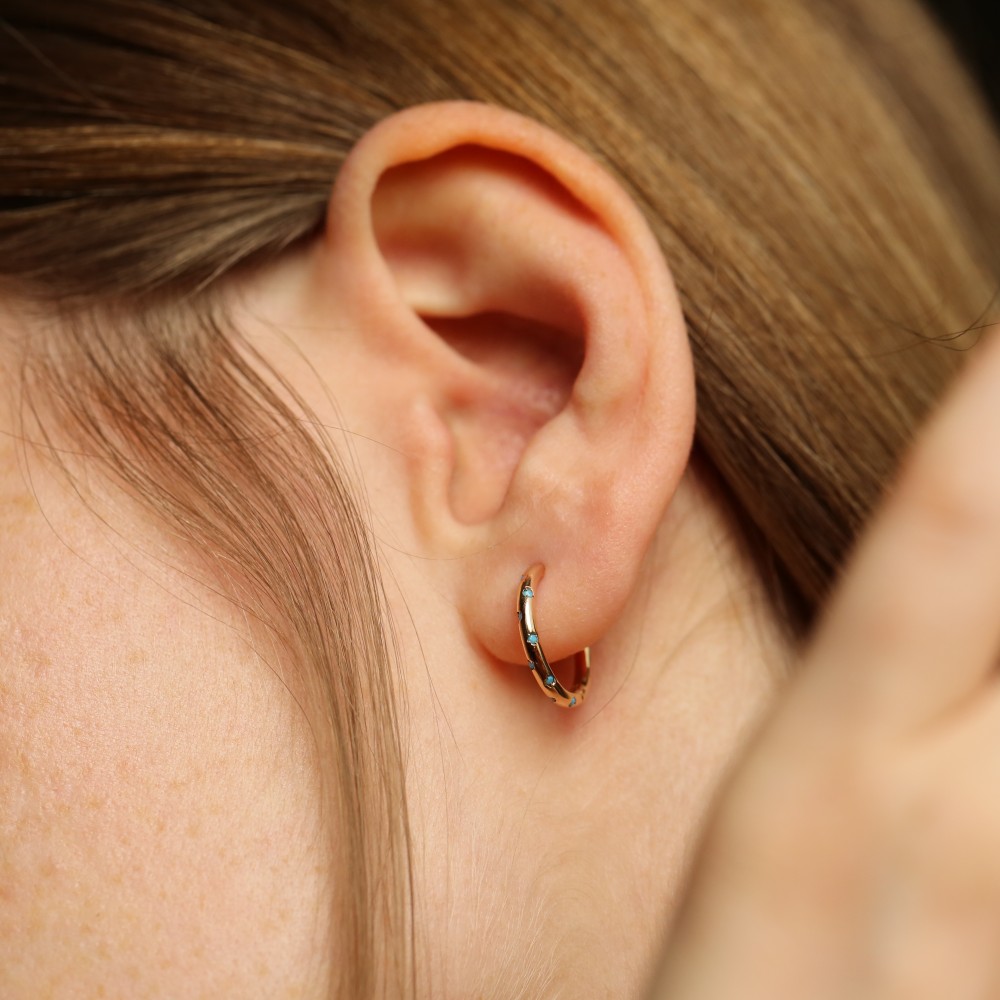 Firuze Taşlı Altın Halka Küpe