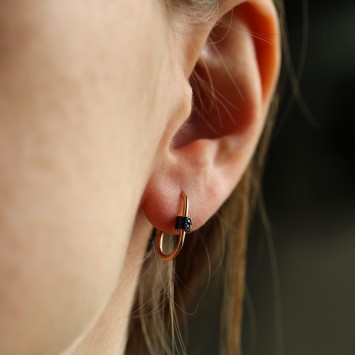 Onix Taşlı  Dikdörtgen Altın Küpe