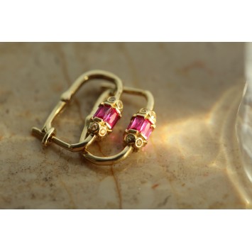 Pembe Revzen Altın Küpe