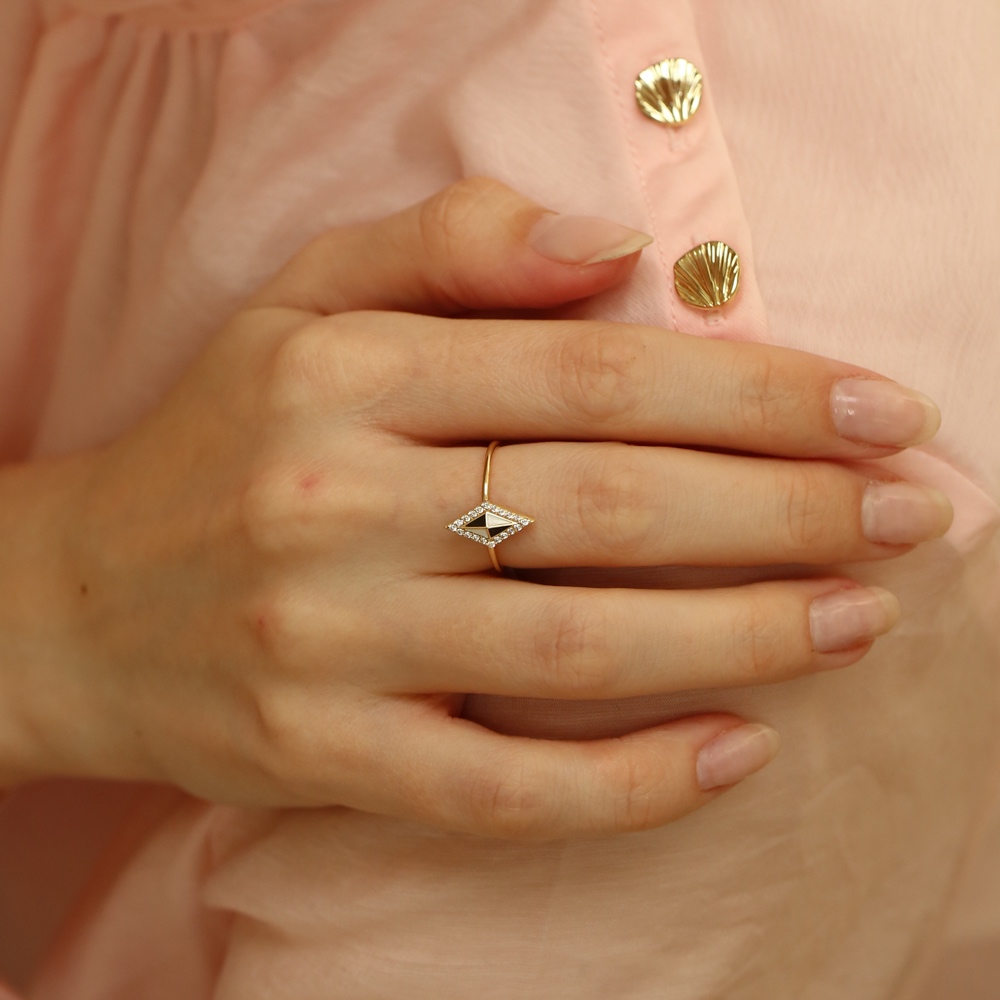 B&W Rings Altın Yüzük