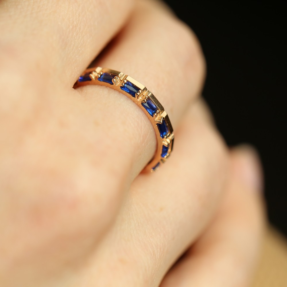 Yarım Tur Baget Taşlı Yüzük