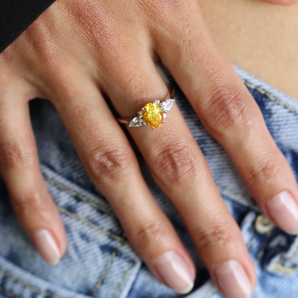 Sitrin Taşlı Altın Yüzük