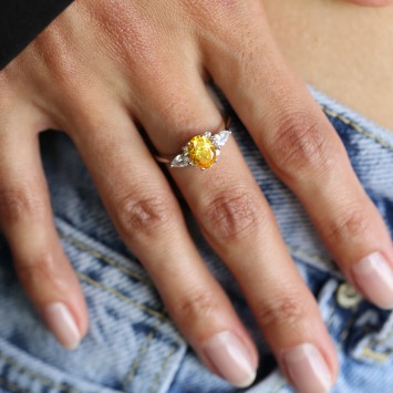 Sitrin Taşlı Altın Yüzük