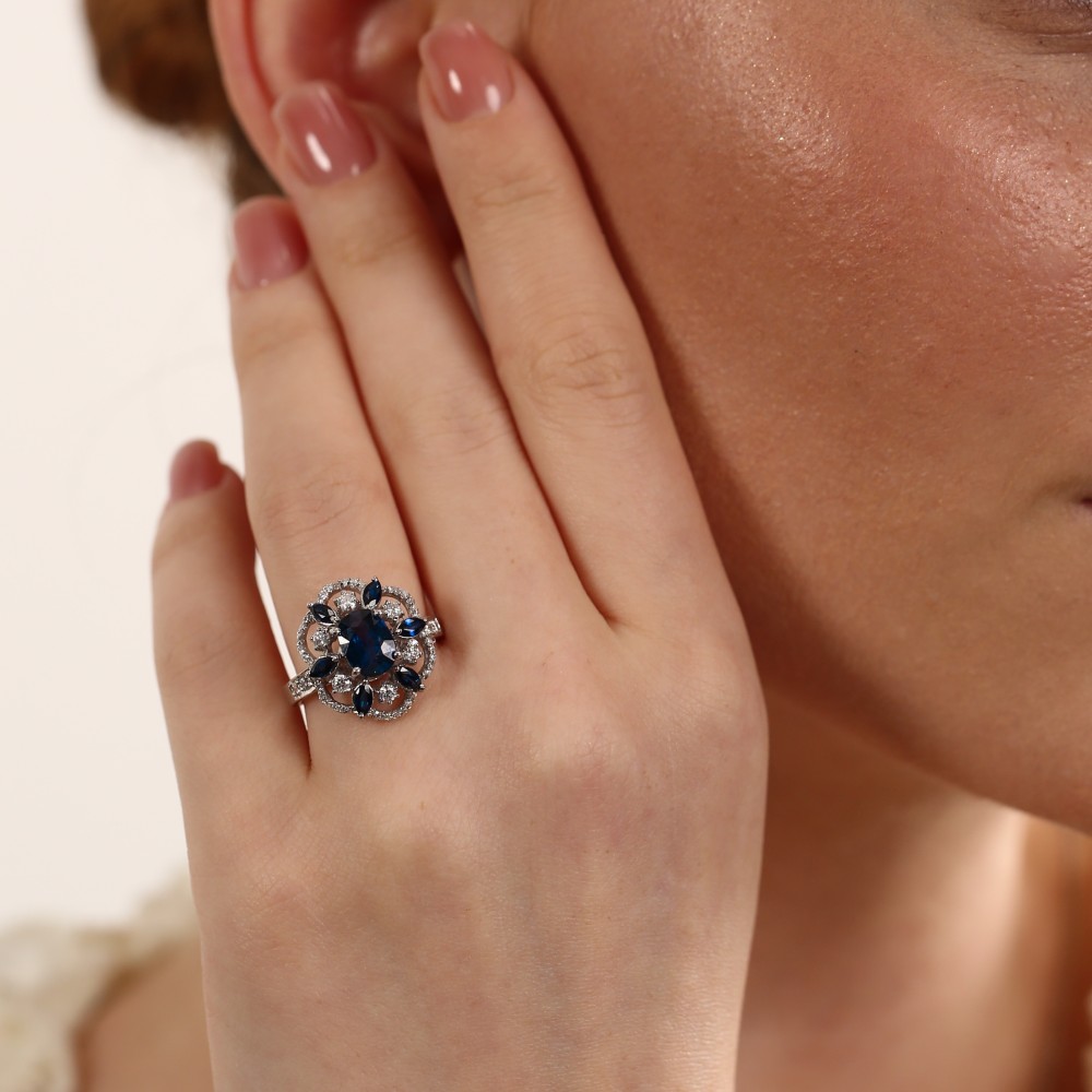 AZURE SWAN Pırlanta Yüzük