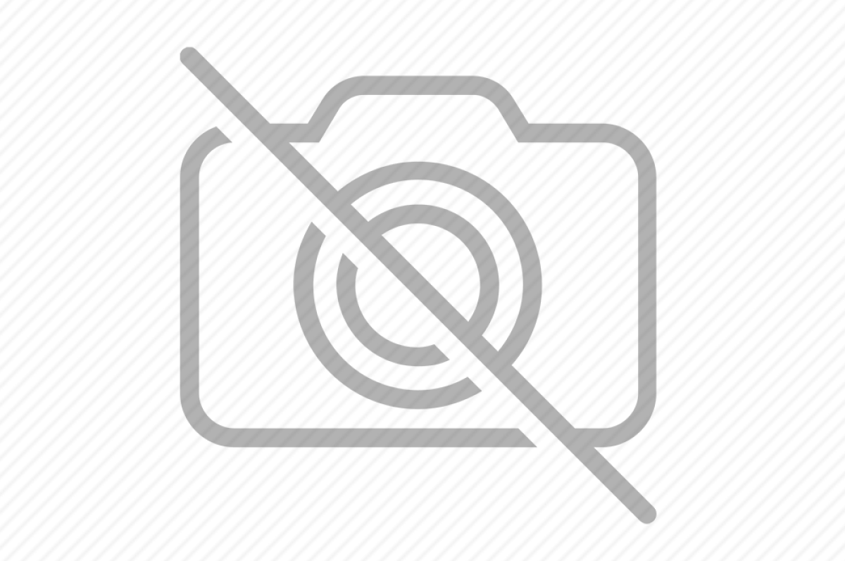 Altın Küpe: Zarafetin ve Işıltının Sembolü